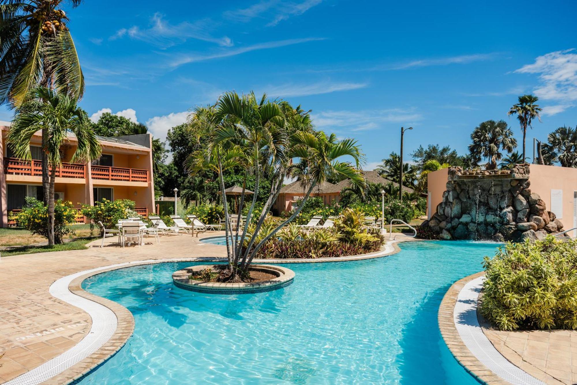 Sugar Bay Club Hotel Бастер Екстериор снимка