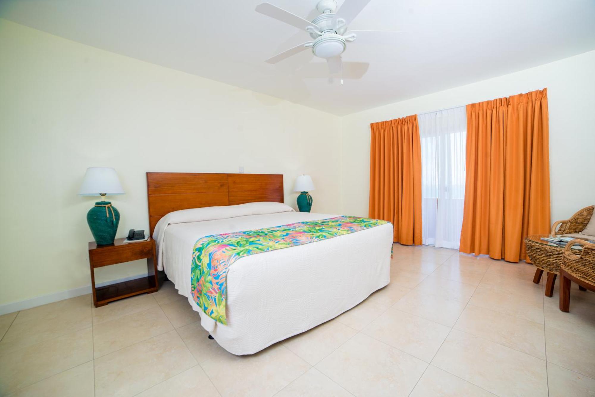 Sugar Bay Club Hotel Бастер Екстериор снимка